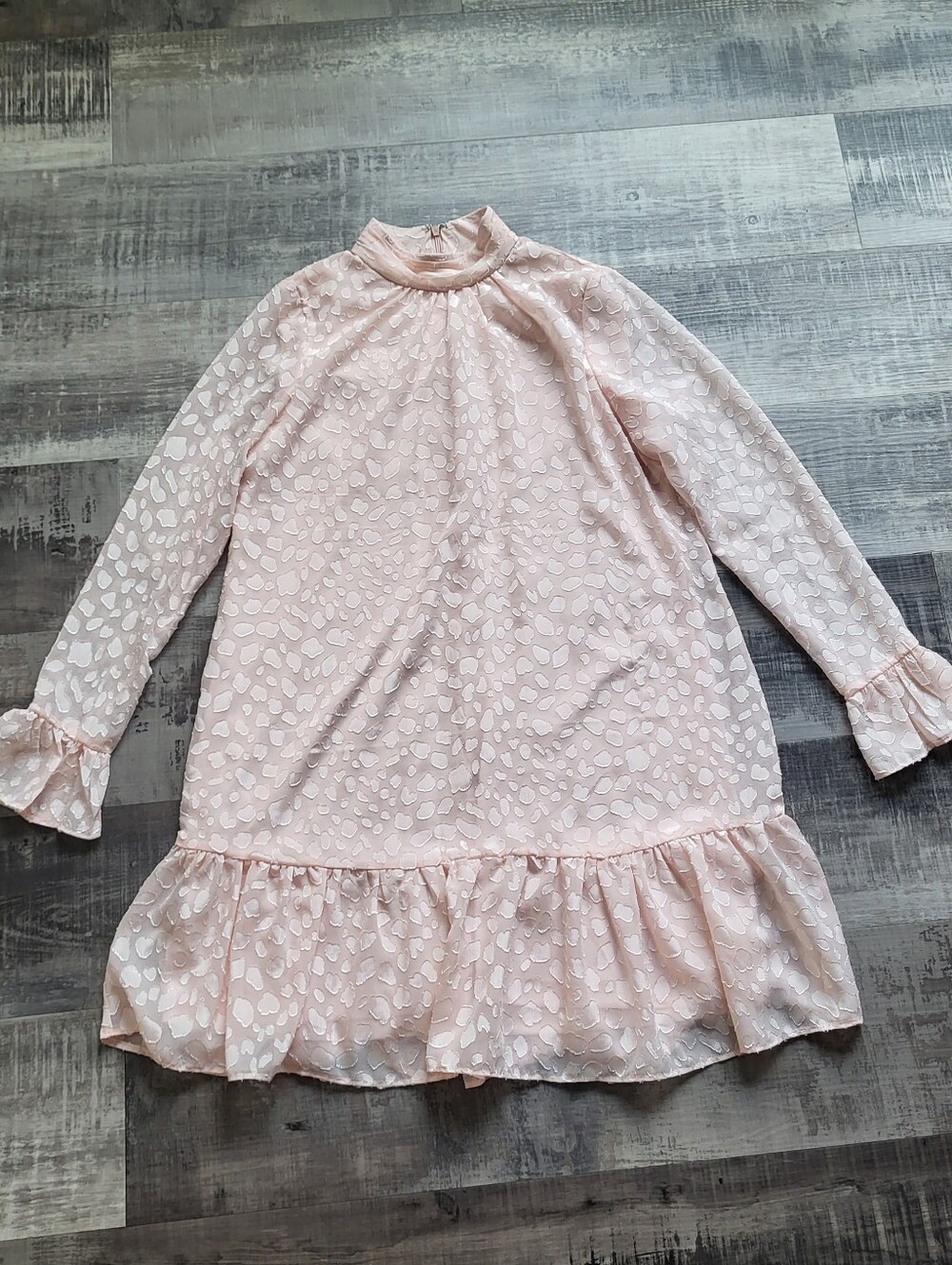 Calvin Klein Blush Pink Long Sleeve Mock Neck Dress Size Small Chiffon Ruffle